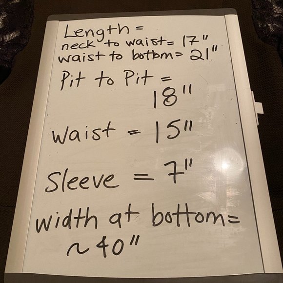 Casual dress - Picture 4 of 9